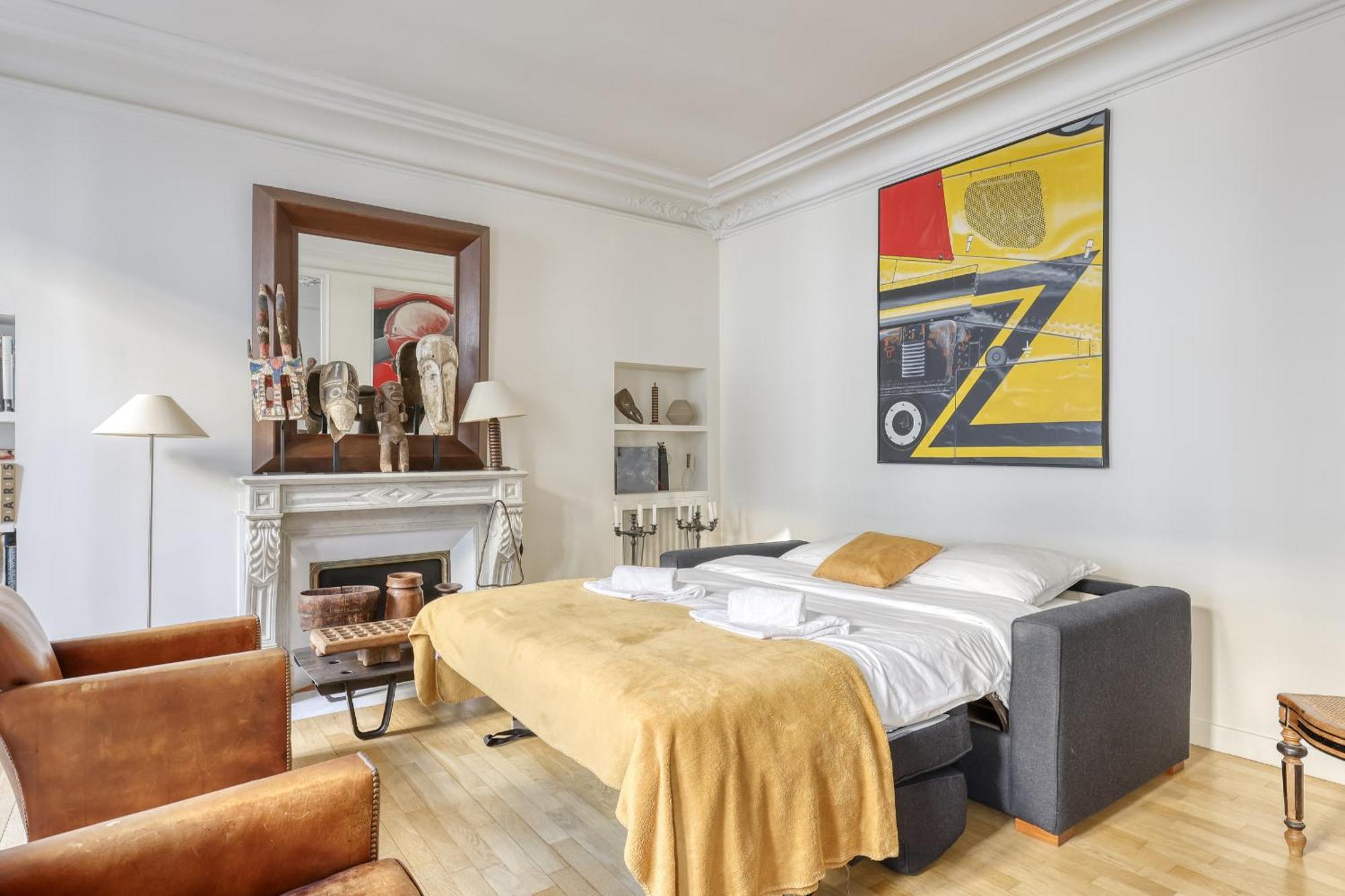 Gorgeous And Large Flat In The Heart Of 09 Apartment Paris